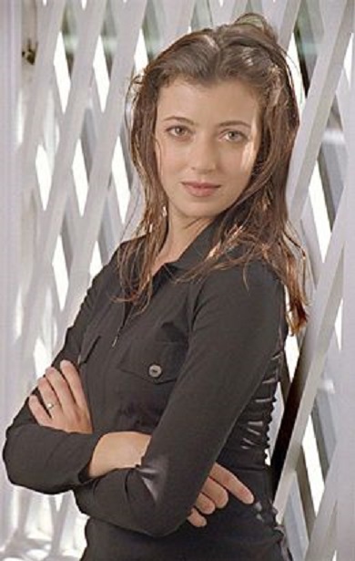 Gerardo: Happy Birthday to Mia Sara!