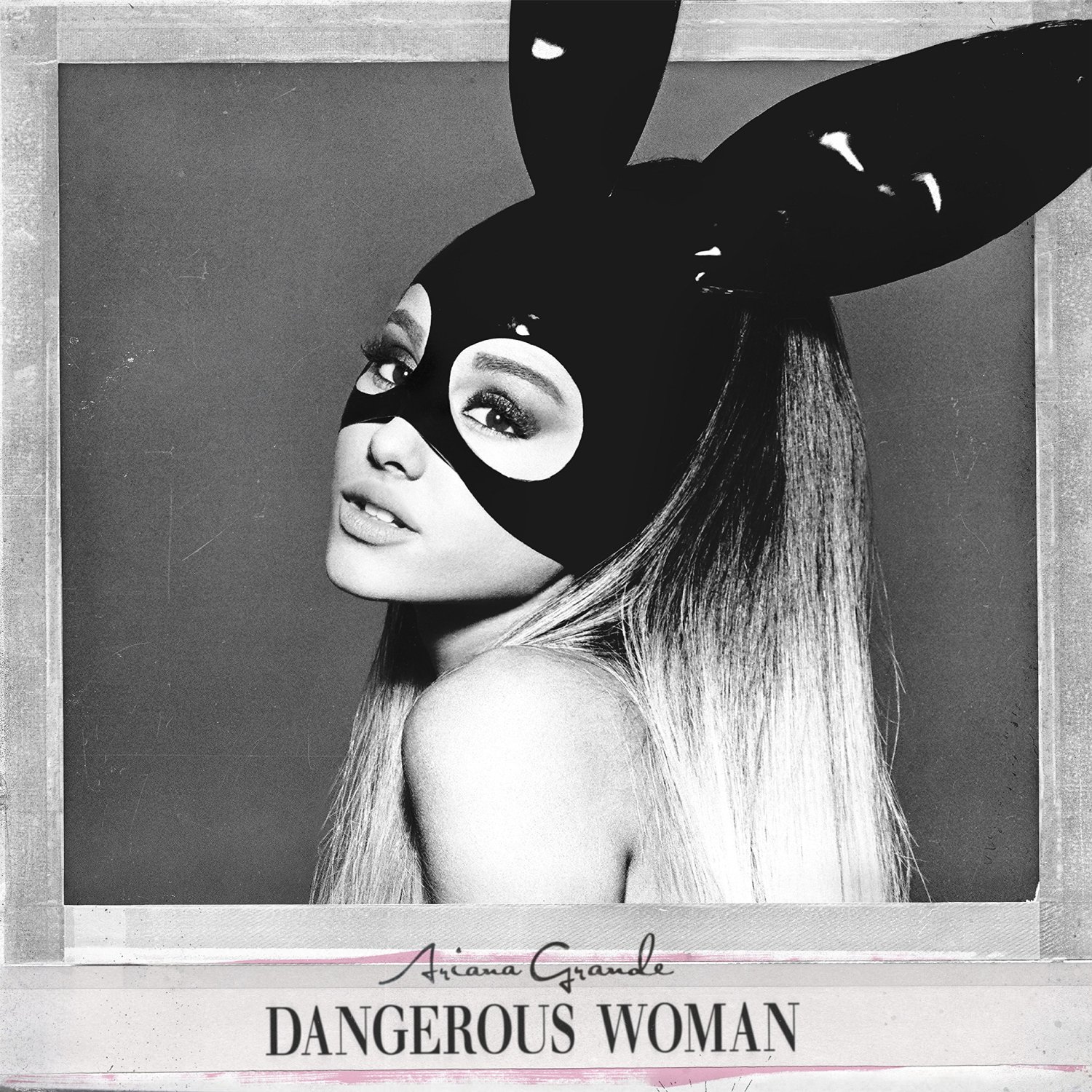 Encarte Ariana Grande Dangerous Woman (Deluxe Edition) Encartes Pop Encarte Ariana Grande Dangerous Woman (Deluxe Edition) Encartes Pop