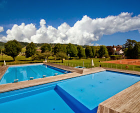 أغلى مدرسة في العالم لأبناء الأثرياء فقط