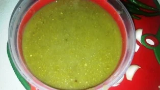 transfer-to-the-bottle-to green-sauce