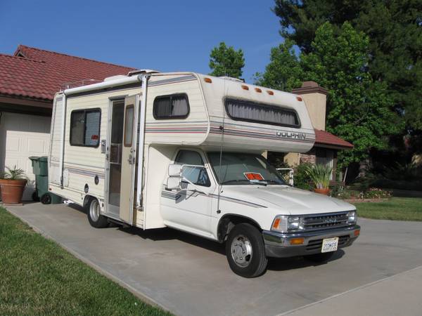 Used RVs 1990 Dolphin Toyota RV For Sale by Owner