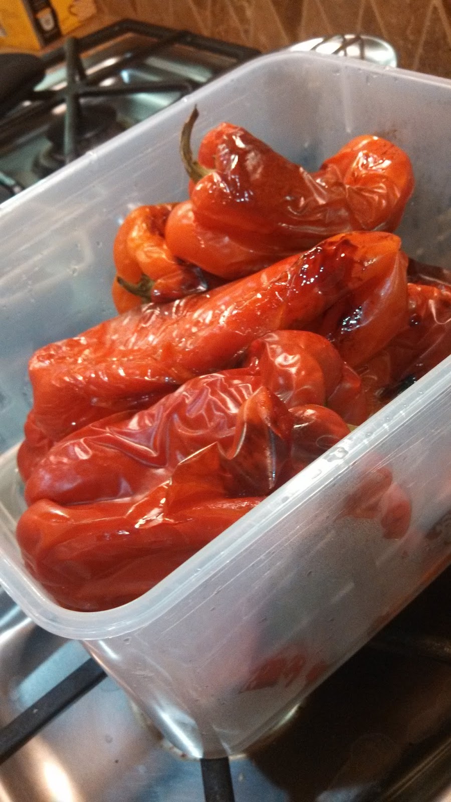 Cousins Cooking It Up How To Roast a Red Bell Pepper