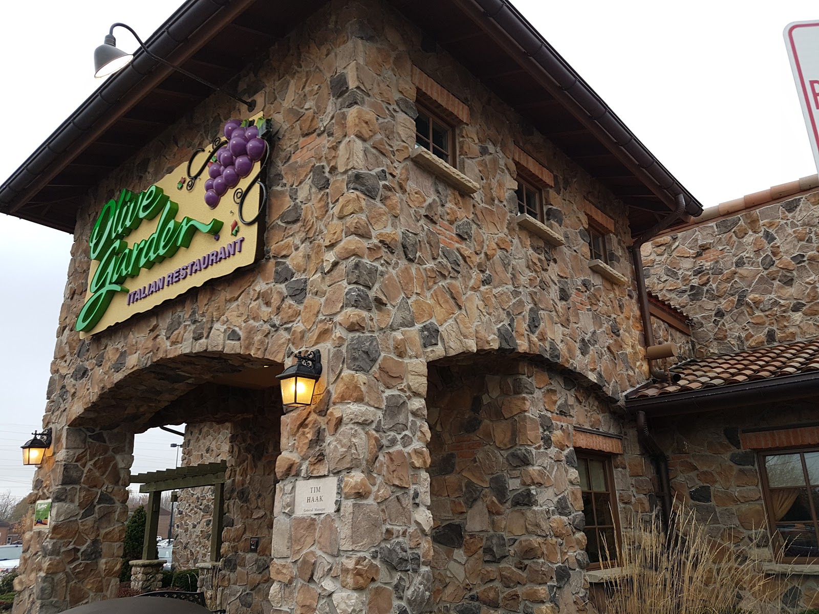 Peachgirl S Food Diary Olive Garden Buffalo