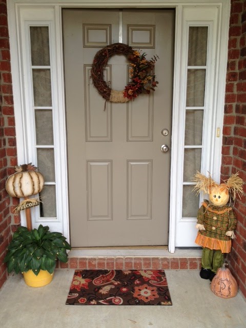 Outdoor Fall Decor | words are flowing out..