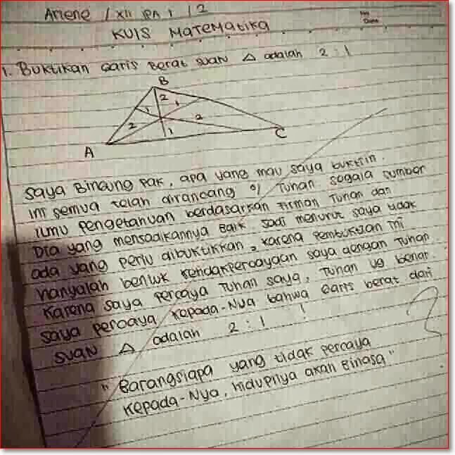 Kisah Inspiratif Cinta Segitiga CCContoh