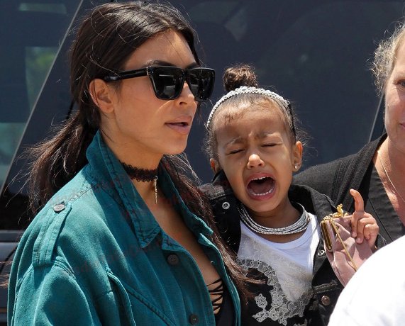 North West throws a fit while out with her parents (photos) - Welcome