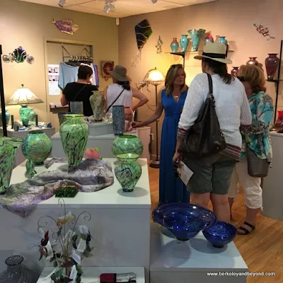 gift shop at Lindsay Art Glass in Benicia, California