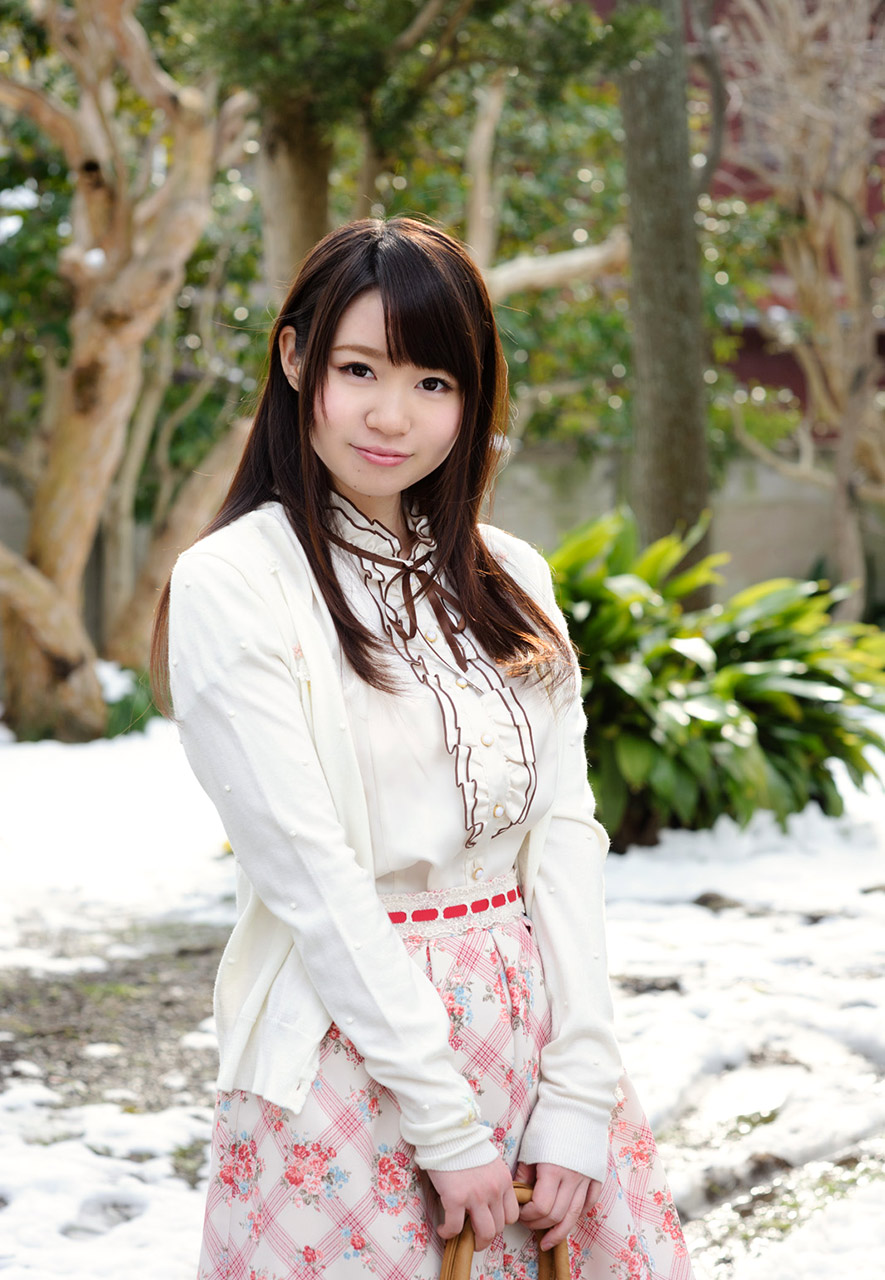 Asian Babes: Aika Yumeno | Removing All Her Clothes Showing Those Round