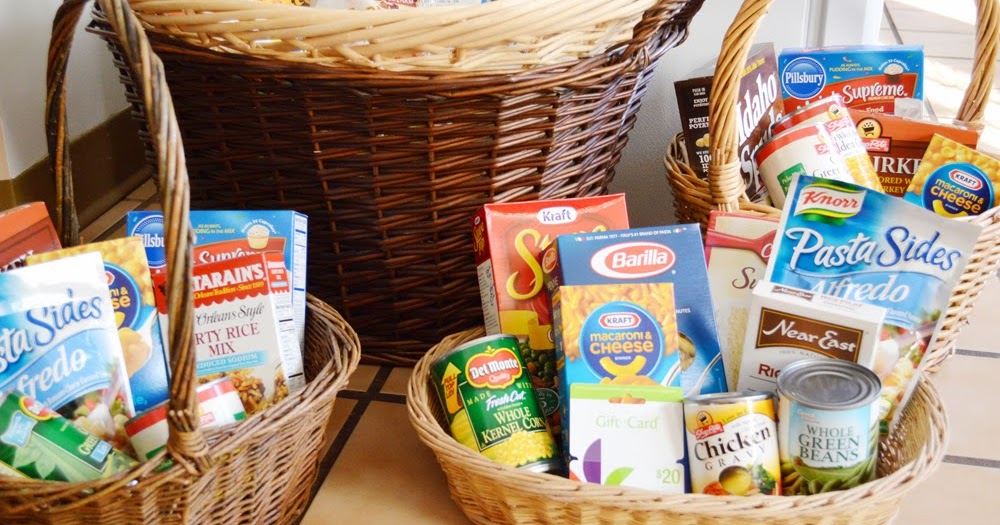 Peachy Cheek giving back thanksgiving baskets