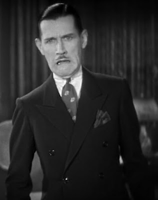 Charley Chase in "Looser Than Loose"