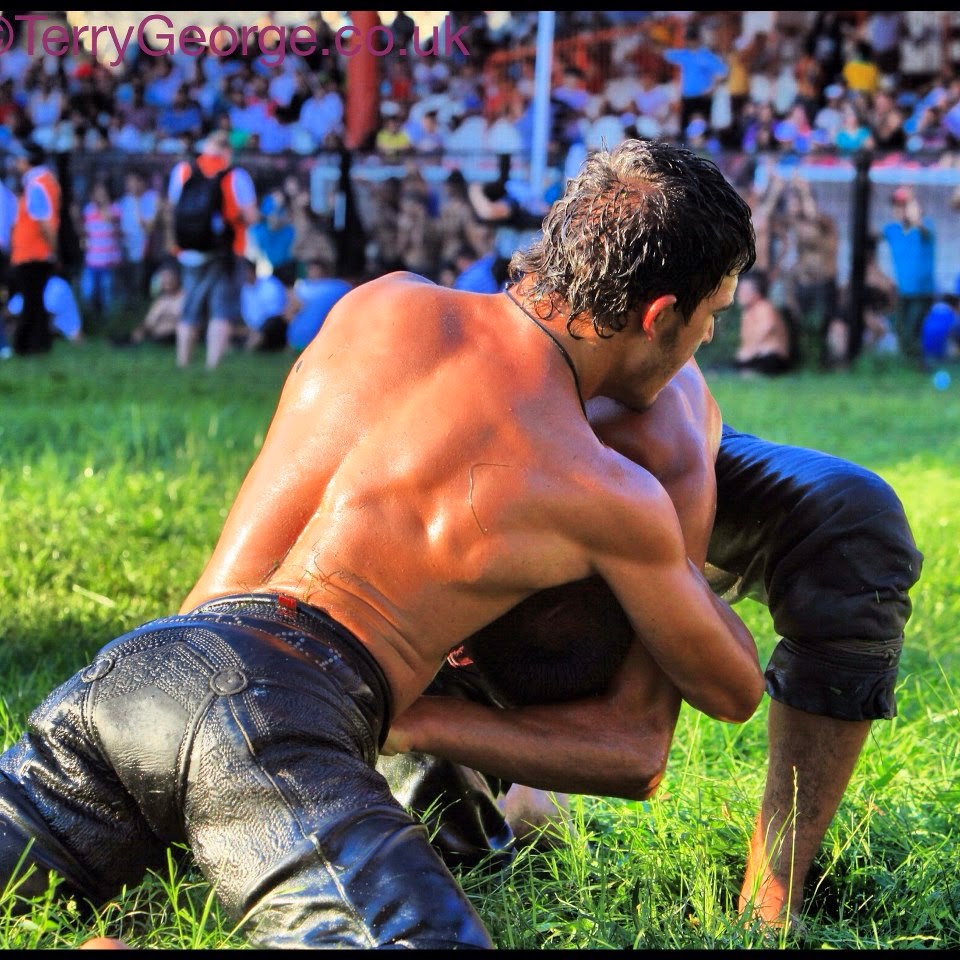 2014 yağlı güreş (oil wrestling in Turkey) and Ελληνικό λάδι πάλης (oil wre...