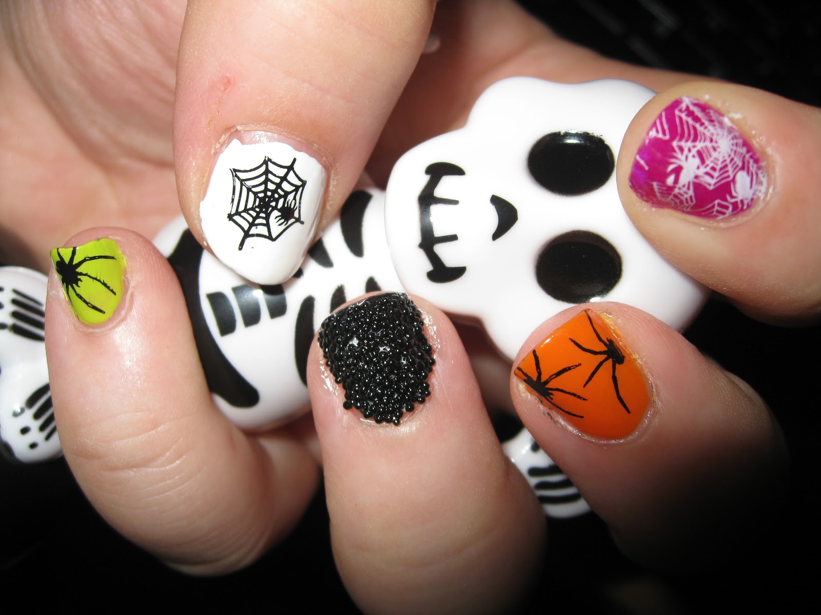 2. Halloween nail art with spiders - wide 3