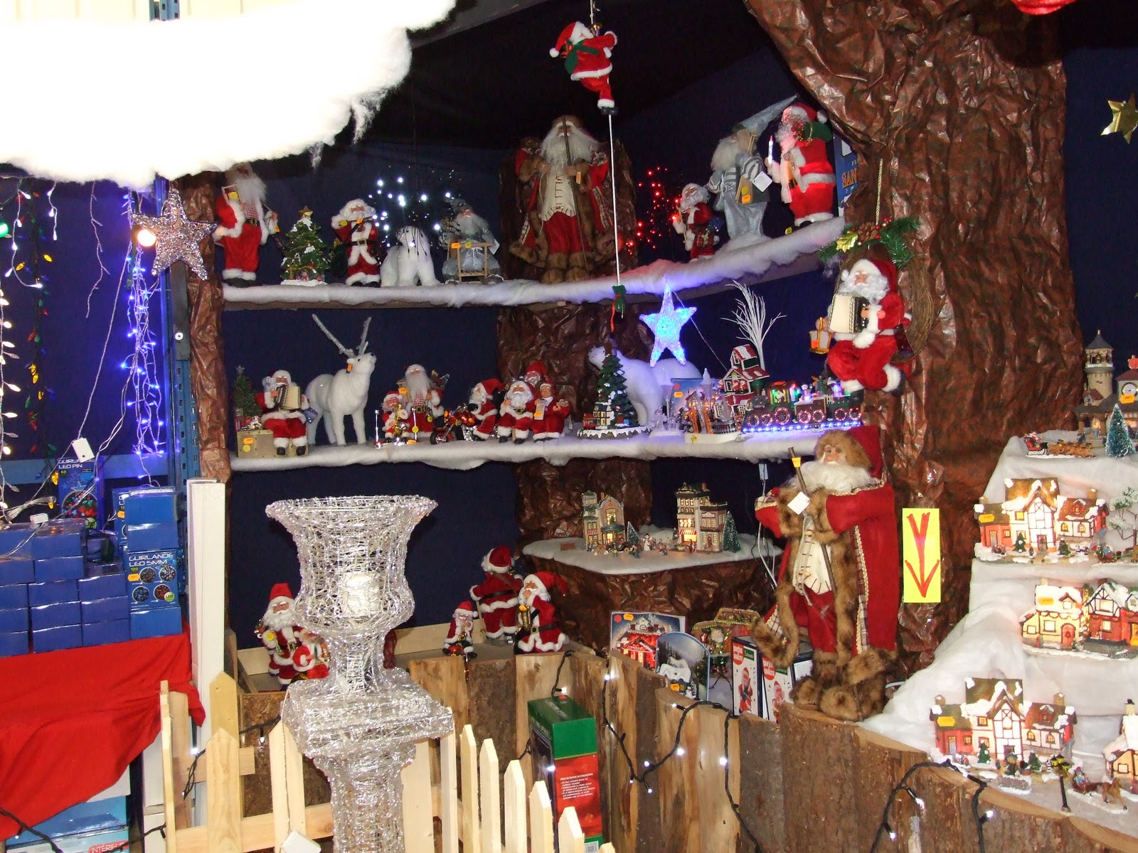 Magasin déstockage Loiret: Décoration de noël 2011 à prix discount
