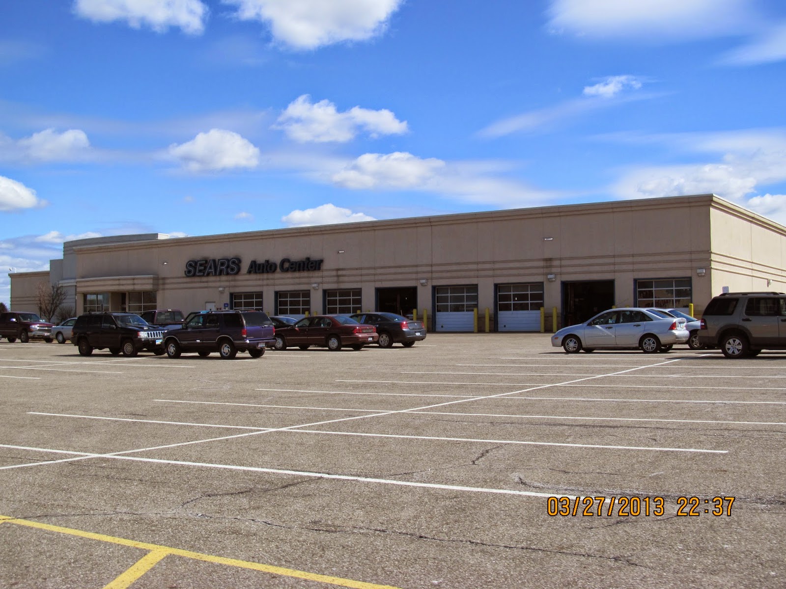 Trip to the Mall Indian Mound Mall (Heath, OH)