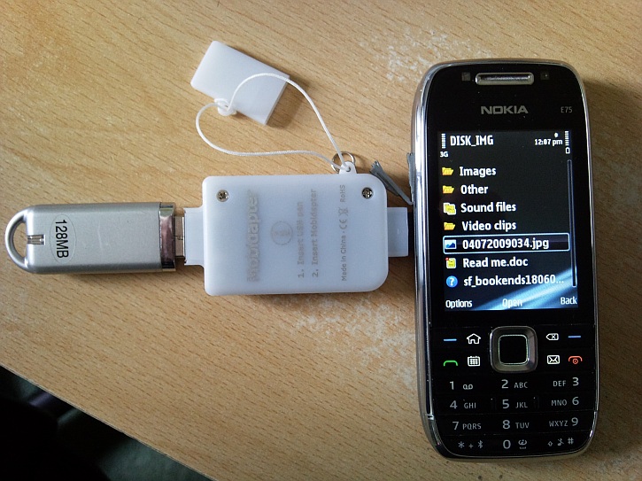 Tips and tricks Connect Pendrive with your mobile