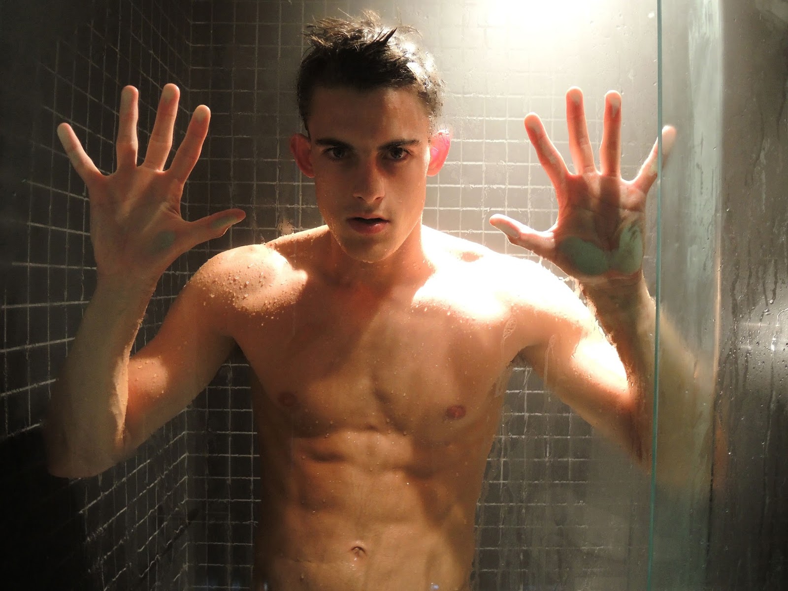 MATEO MORENO AT CIVILES MANAGEMENT BY JOHN TAN | ARGENTINEMEN ARCHIVES