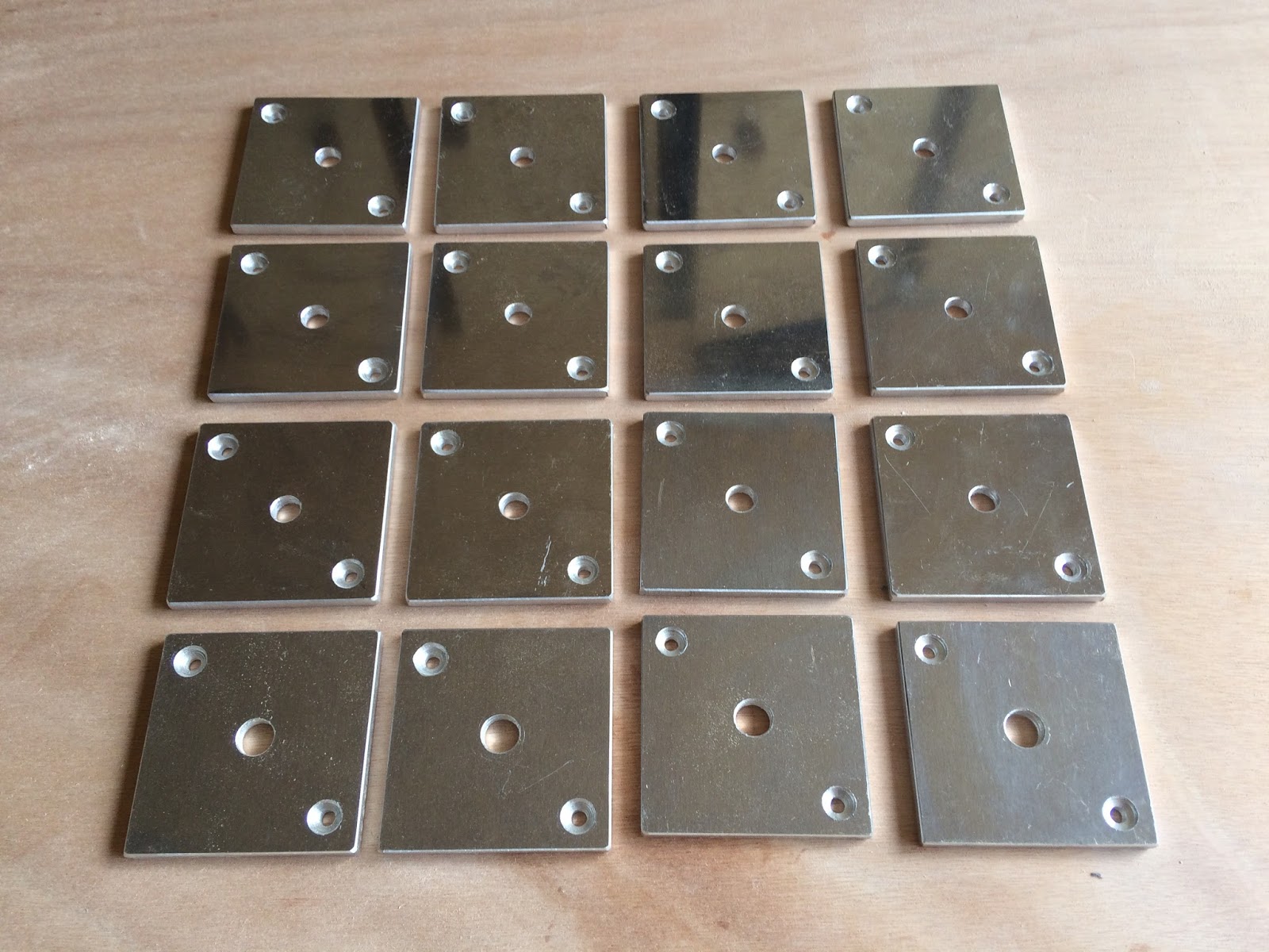 Building a Seaclipper 20 in Italy Deck seats (8), crush plates