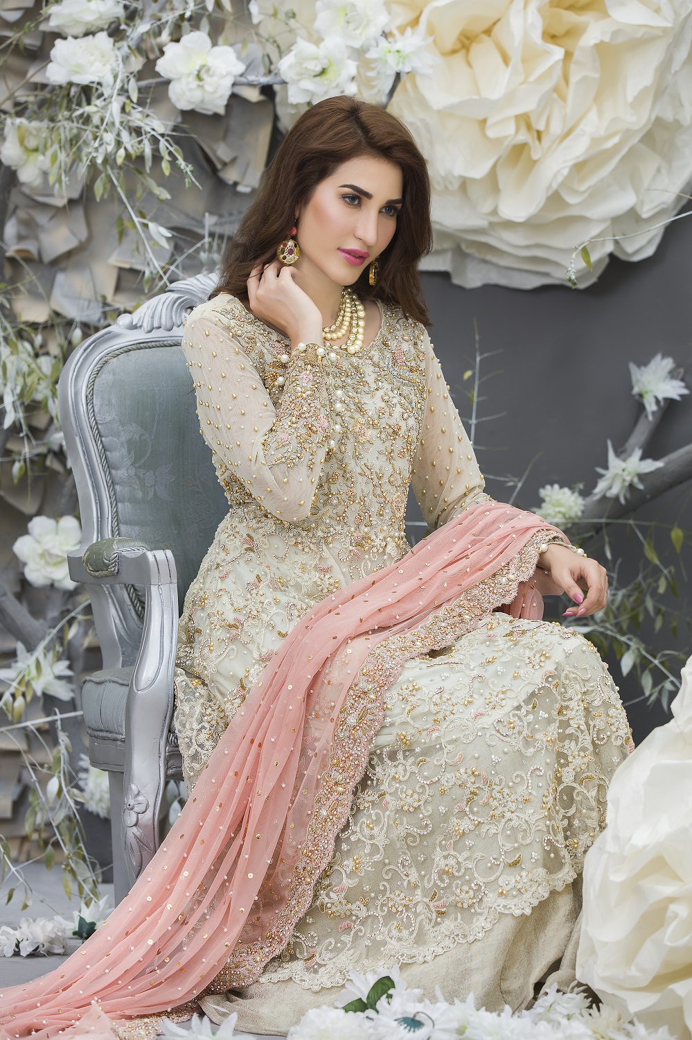 Gorgeous Pakistani Model Abeer Rizvi Looks Gorgeous In Her Latest Photo shoot