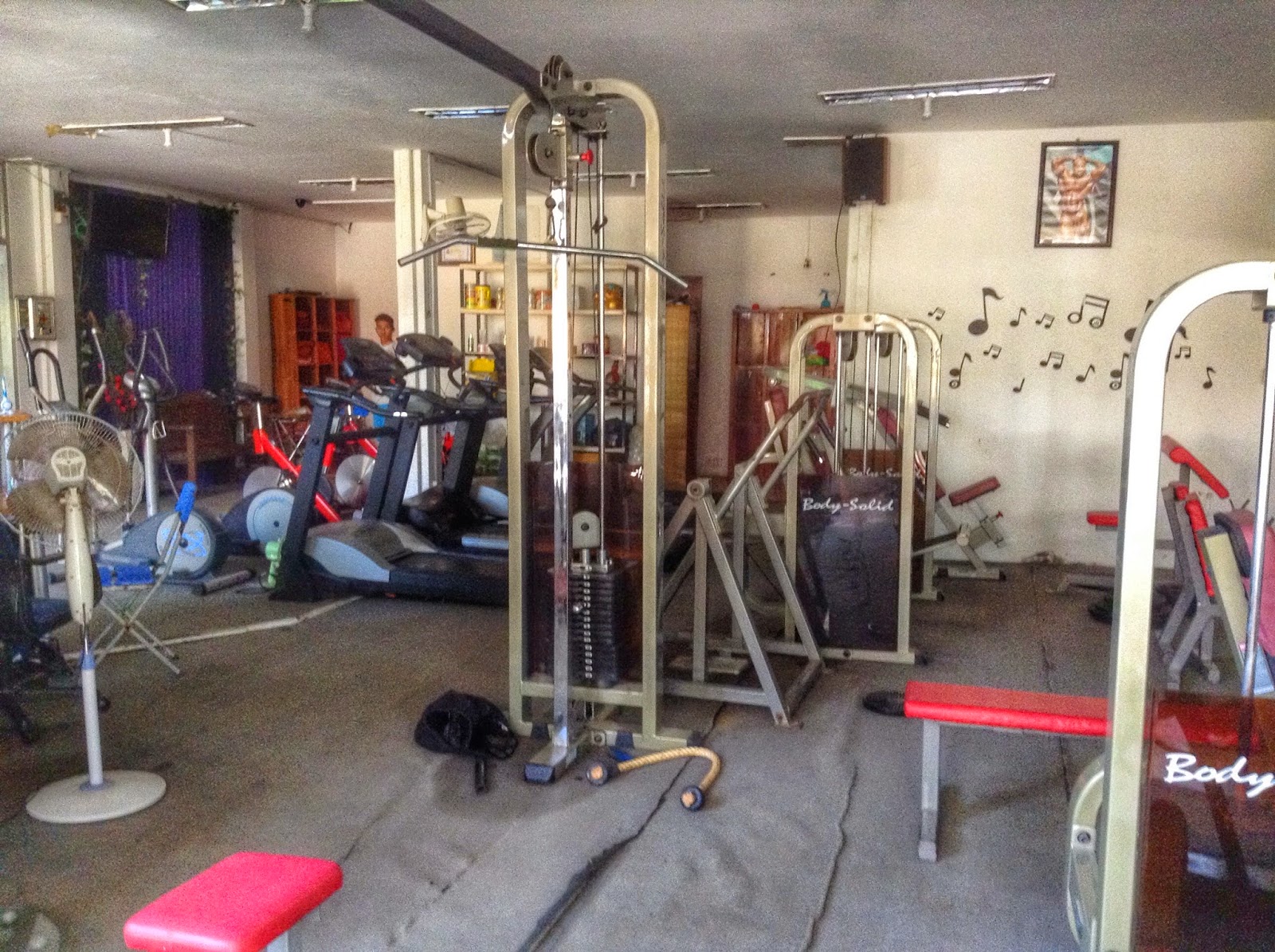 Gym in Phnom Penh, Cambodia Arnel Banawa