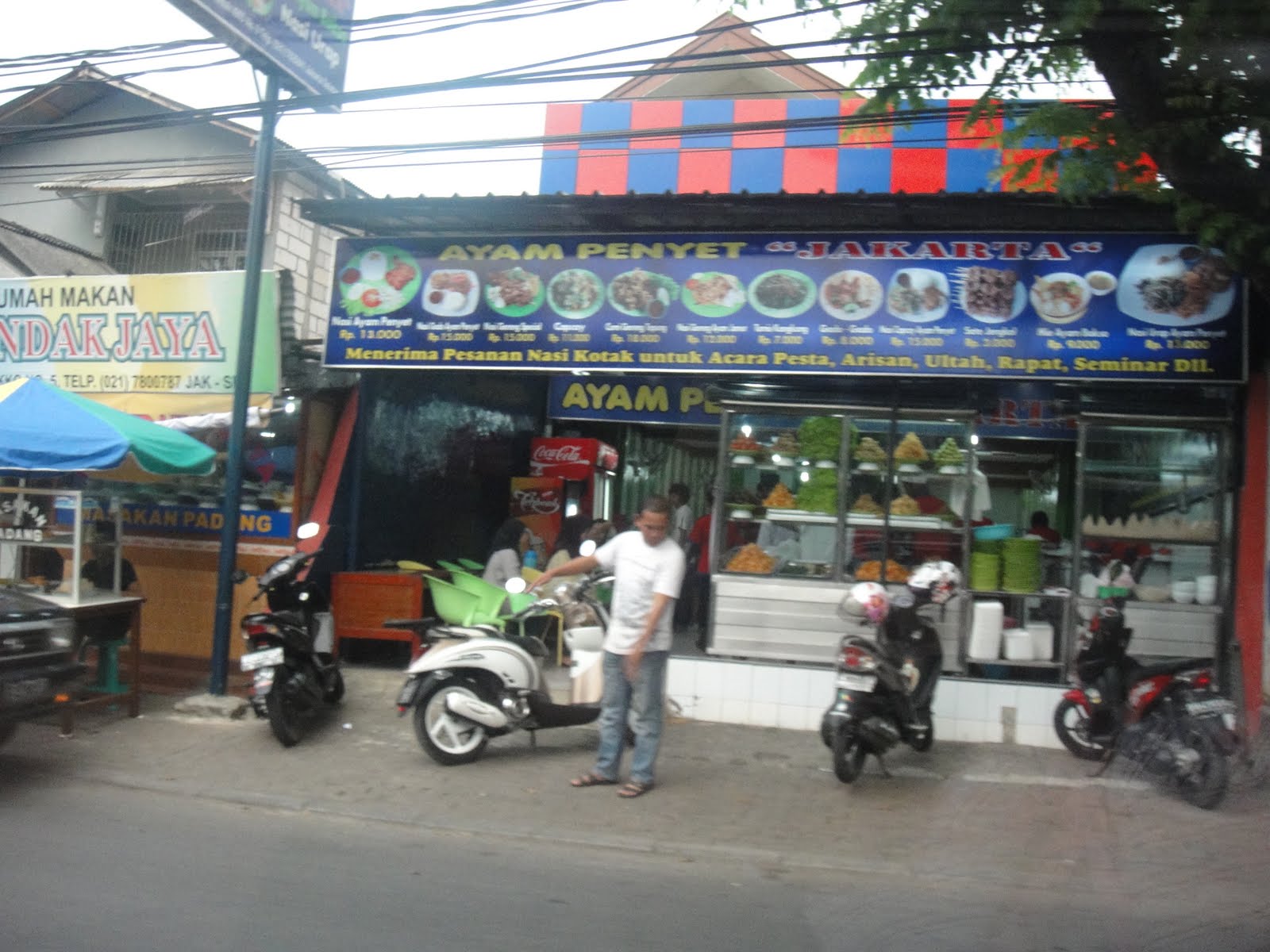 Fooshionista: Ayam Penyet Jakarta