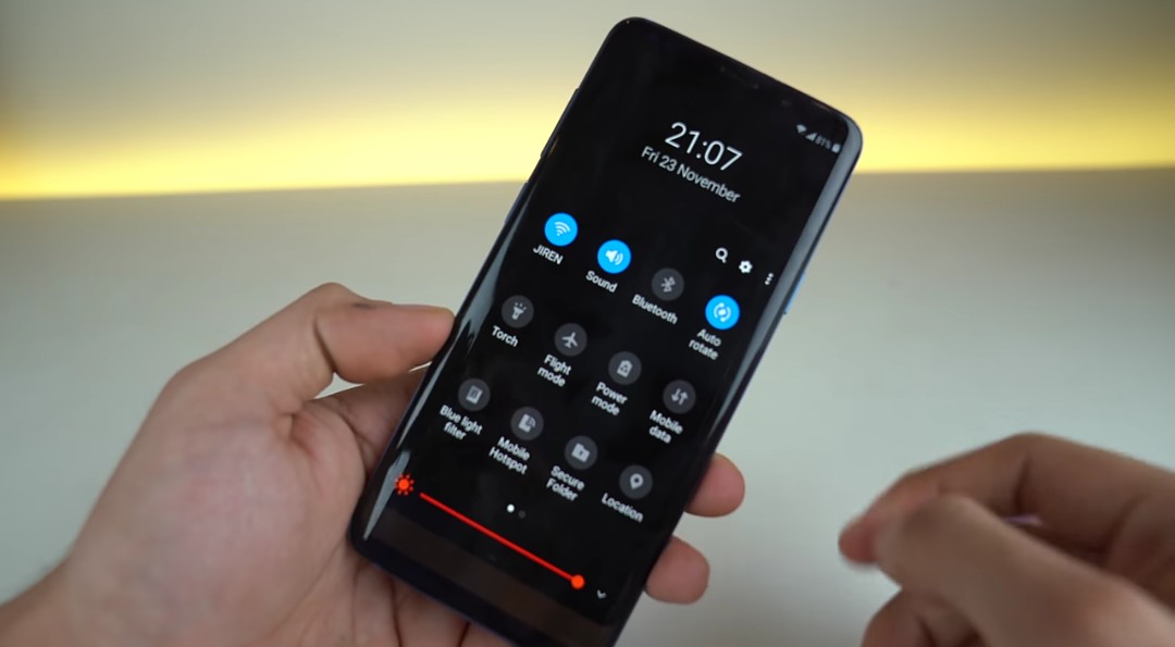 One UI new dark mode on Samsung Galaxy S9