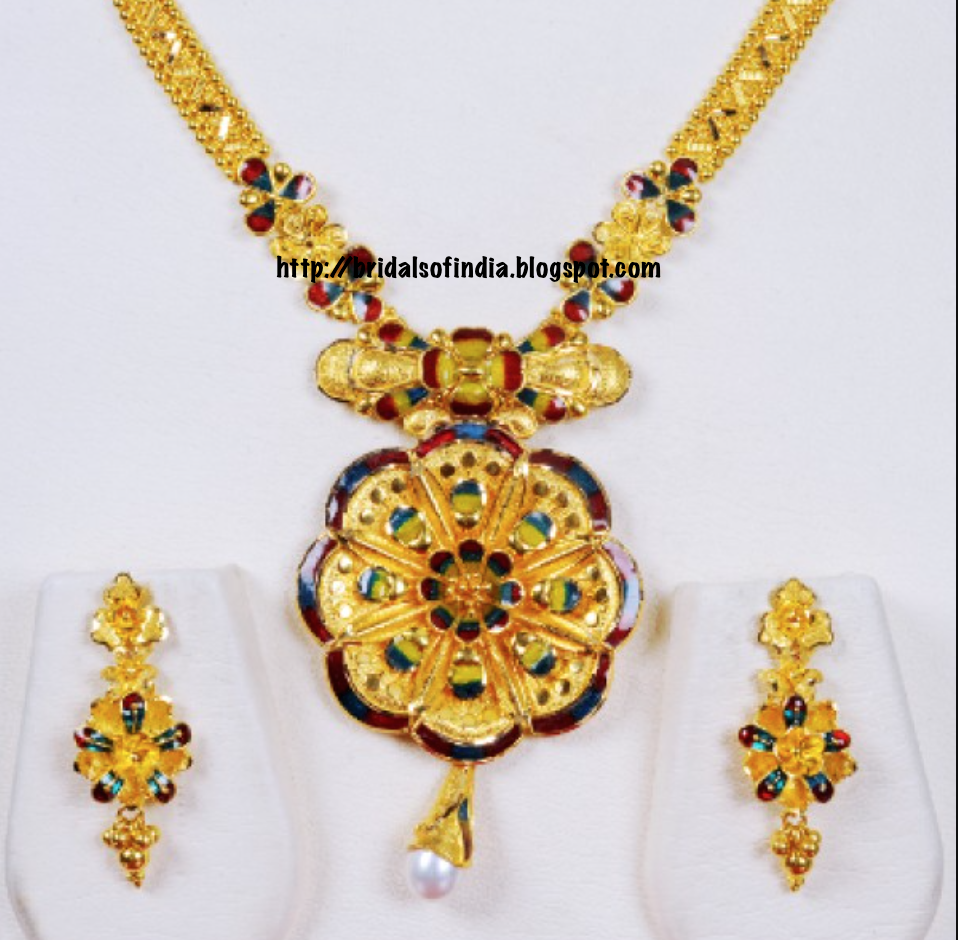 Fashion world: Eterna Necklace Collections - Kalyan Jewelers