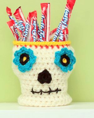 halloween trick or treat basket Crochet pattern, halloween trick or treat basket crochet pattern, halloween trick or treat basket doll, halloween trick or treat basket amigurumi pattern, Amigurumi halloween trick or treat basket, thanksgiving amigurumi halloween trick or treat basket pattern, crochet halloween trick or treat basket doll, thanksgiving Amigurumi halloween trick or treat basket, halloween trick or treat basket toy