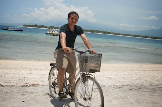 bicycling keliling pulau / gili Trawangan