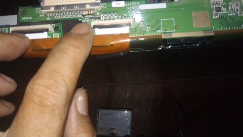R Fuse putus penyebab panel blank R Fuse putus penyebab panel blank