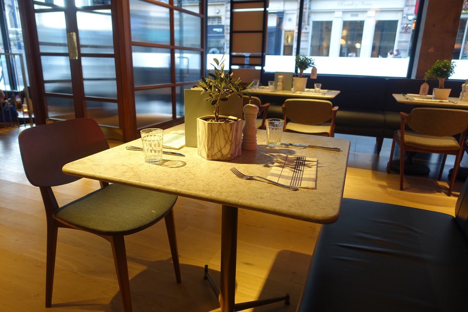 central oven + shaker - newcastle | katie jane online central oven + shaker - newcastle | katie jane online