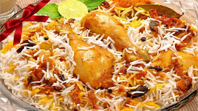 Fried chicken biryani