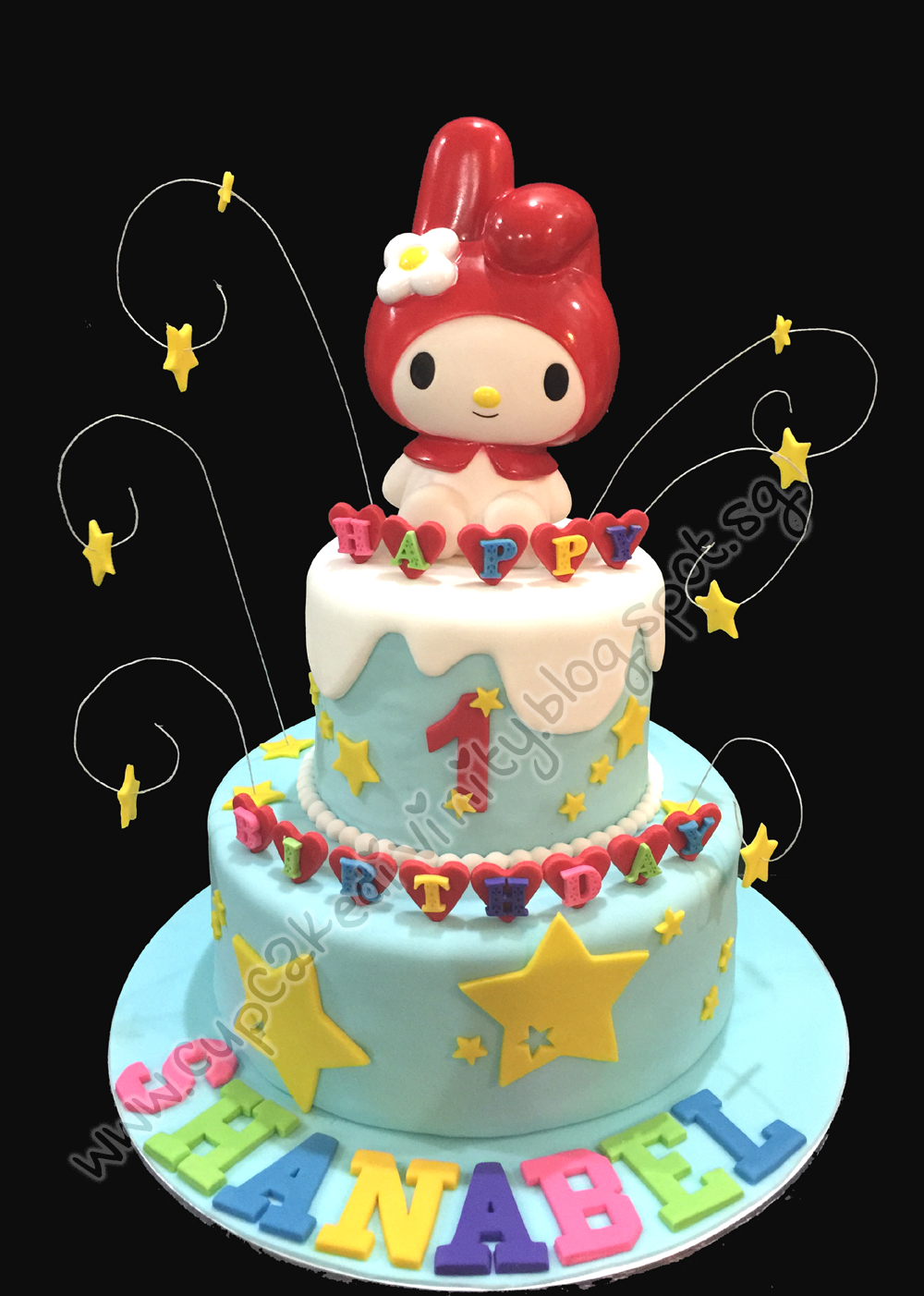 Cupcake Divinity: My Melody Theme Birthday Cake