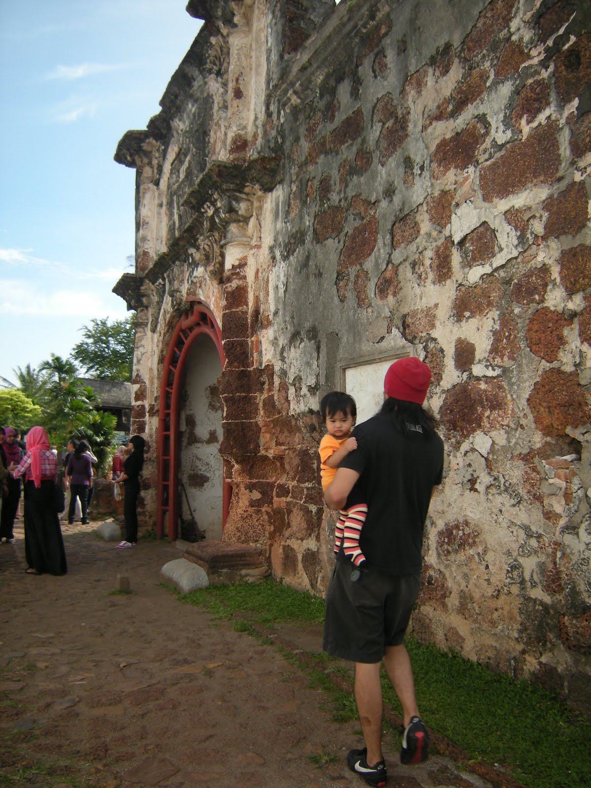 foto zaza: sejarah Kota A Famosa, Melaka