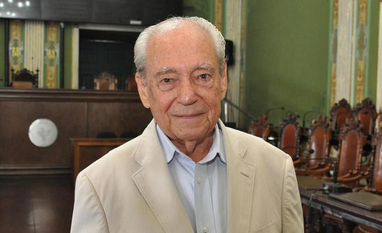 Morre Waldir Pires, ex-governador da Bahia, aos 91 anos