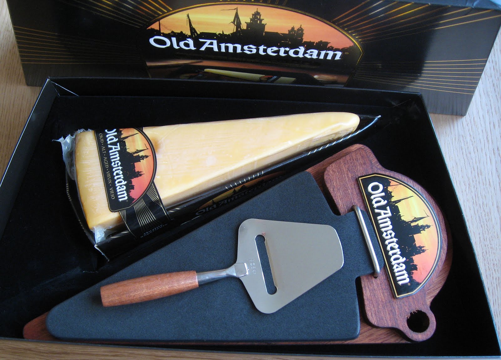Photograph SLR Old Amsterdam Cheese