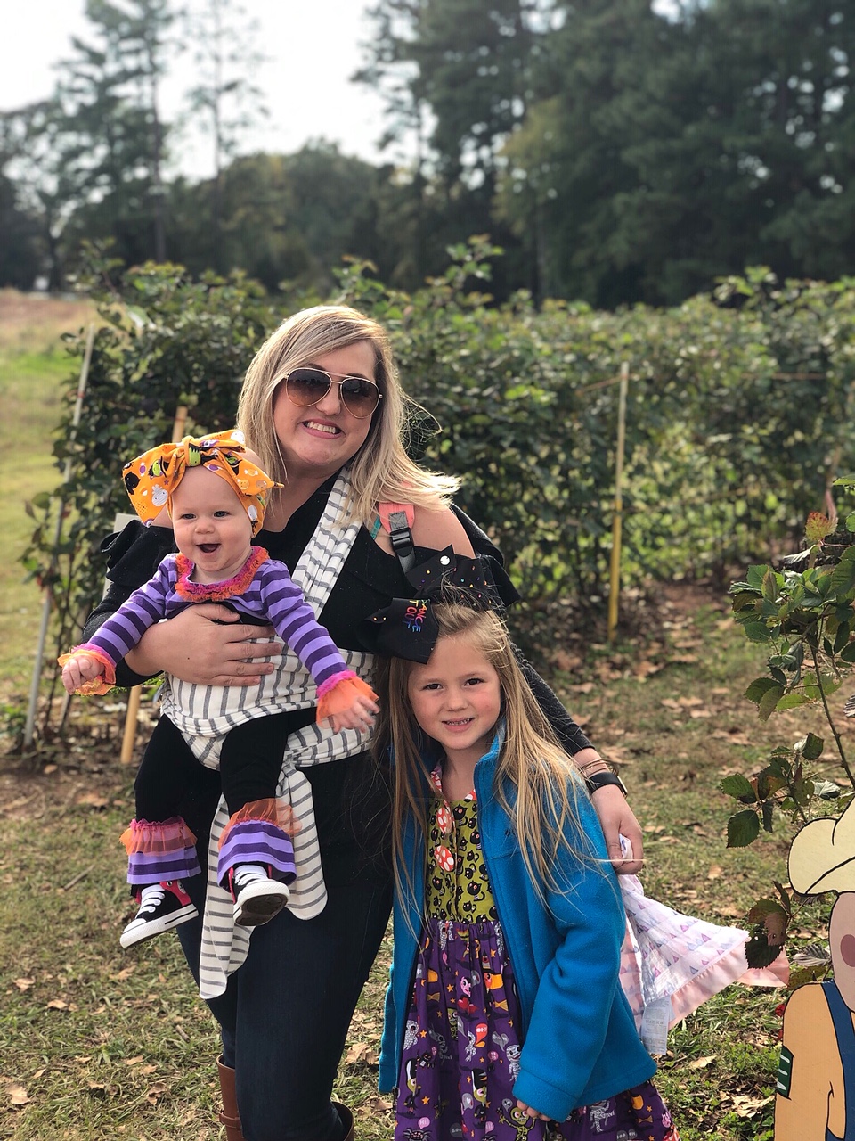FRIDAY FAVORITES [PUMPKIN PATCH] - The Perfectly Imperfect Mama