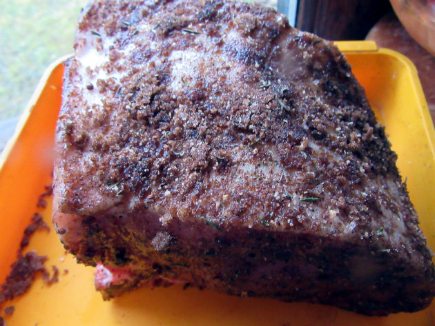 Sočni krmenadl s jabukama i lukom 2 korak pripreme Pull apart pork rib roast with apples and onions by Laka kuharica: Rub the pork rib on all sides with dry mixture