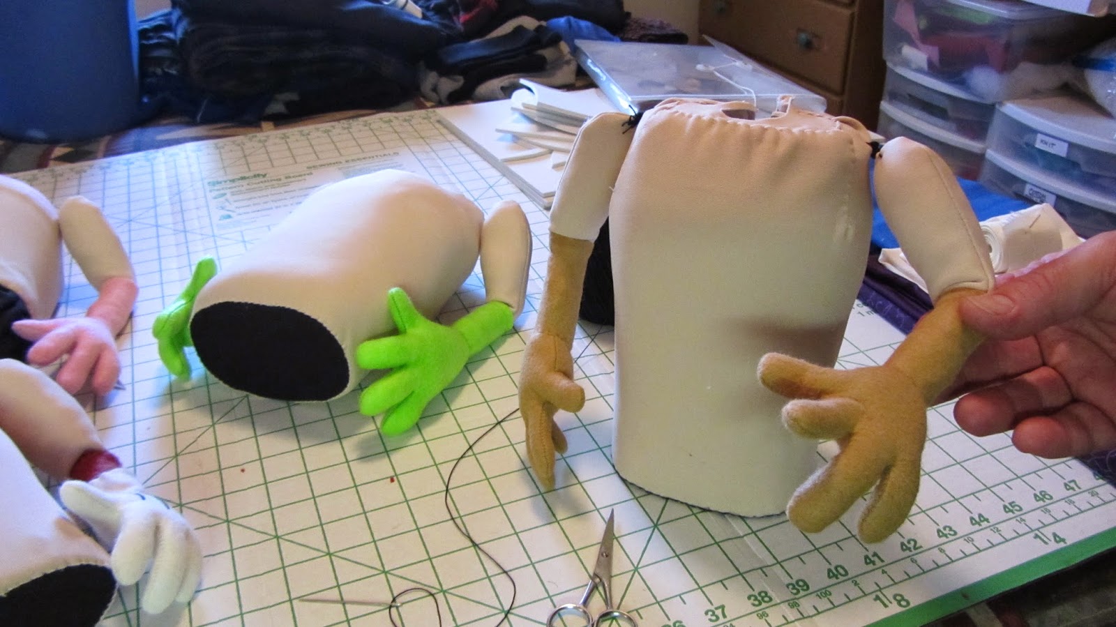 James Maynard Theatrical Designs: Puppet Arm Assembly