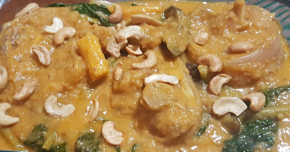 Kasoy Kare Kare, Pork Hocks