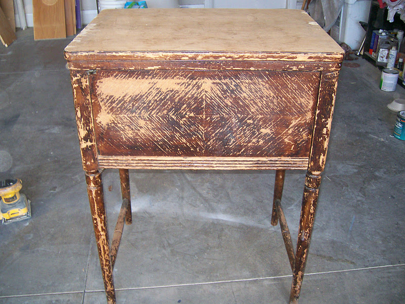 Doubletake Decor Antique Sewing Table