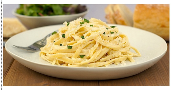Fettuccine Alfredo Rumahan