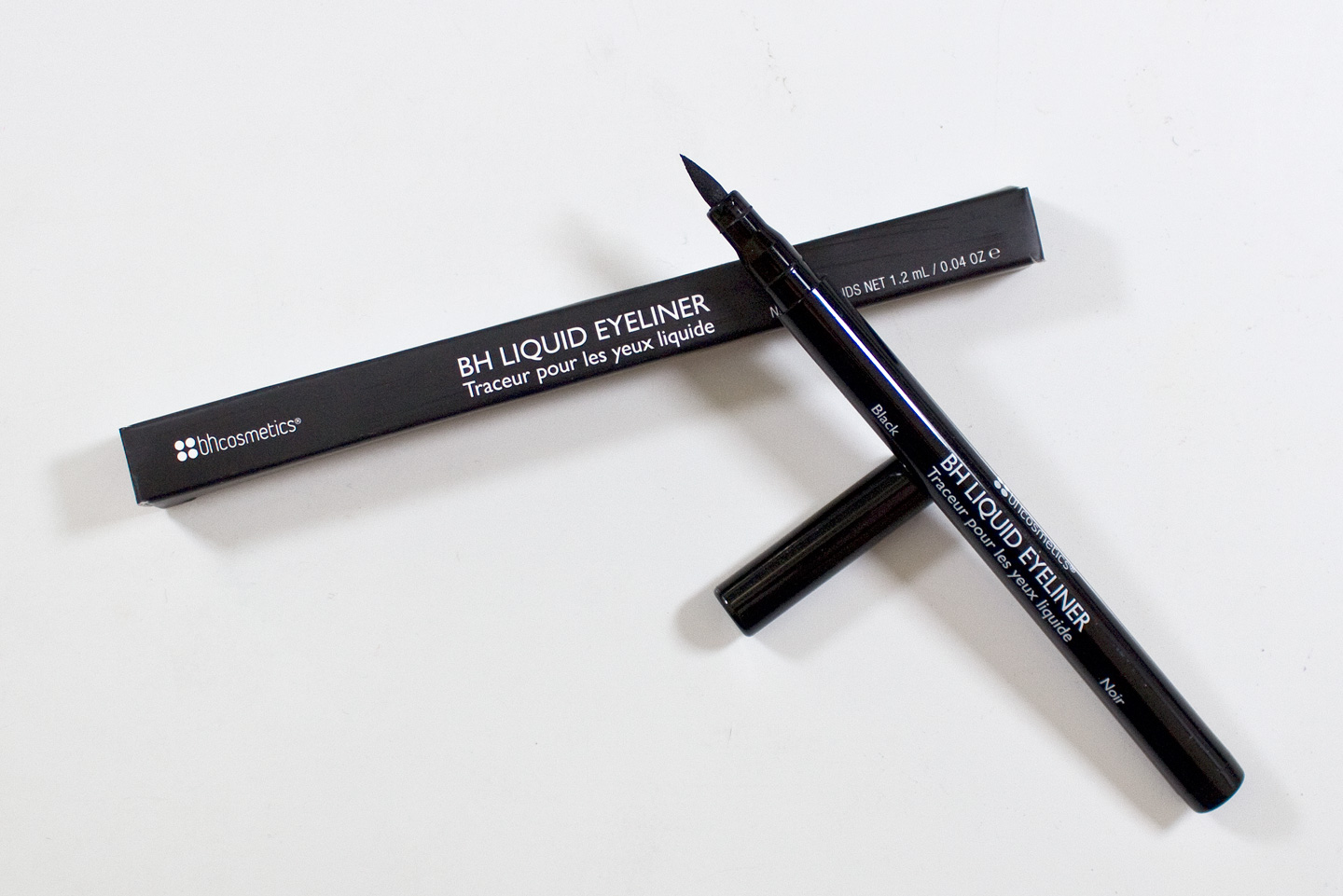 WARPAINT and Unicorns BH Cosmetics SmudgeProof Liquid Eyeliner