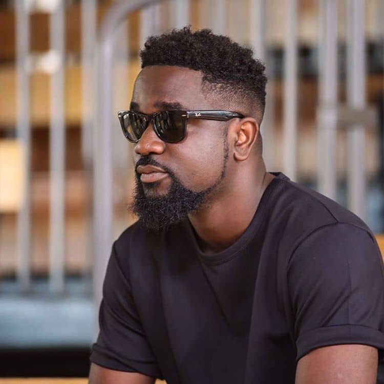 Ghana Music Awards UK 2016 Sarkodie Picks Up Best Rapper Of The Year Ghana Music Awards UK 2016 Sarkodie Picks Up Best Rapper Of The Year