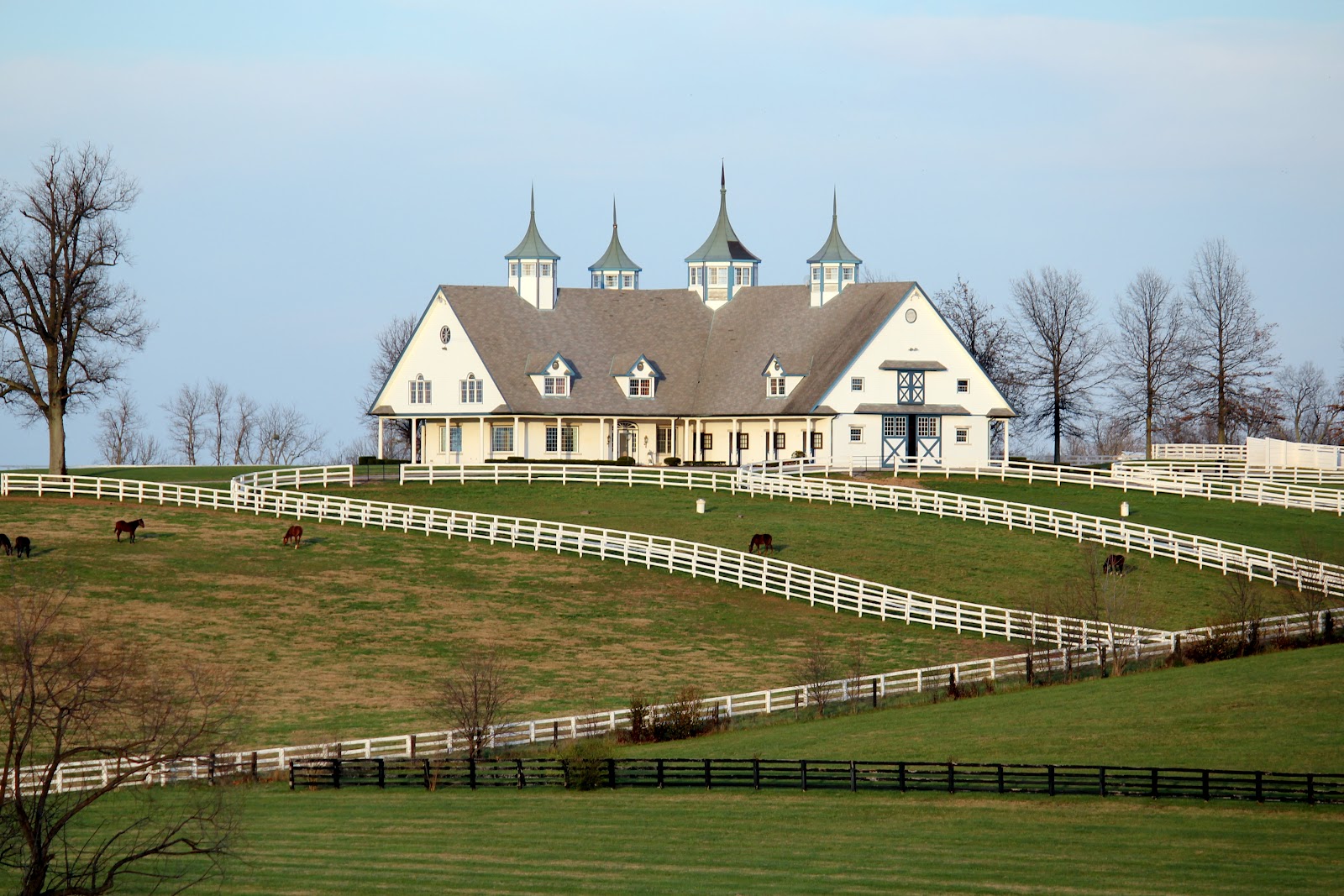 Megan Genova Photography Kentucky Horse Barn