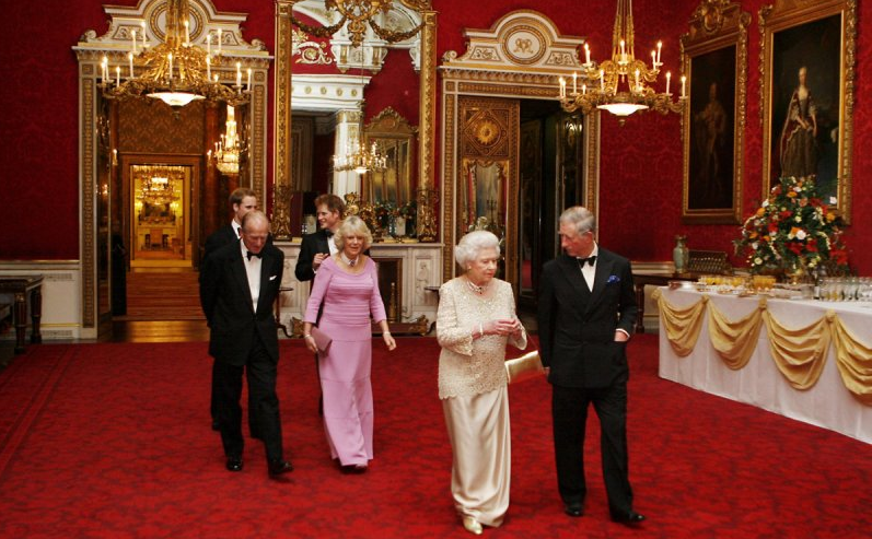 Pillar To Post Archive Summer Tours Of Buckingham Palace