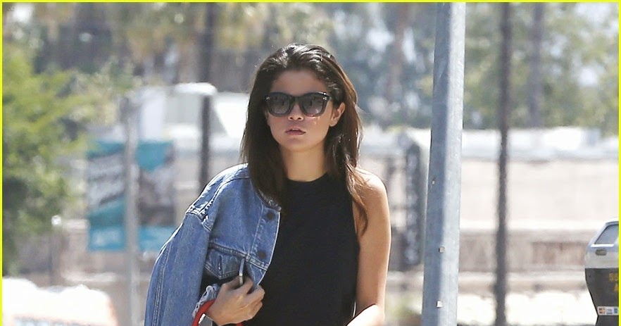 Celeb Diary: Selena Gomez picks up an iced coffee from a local ...