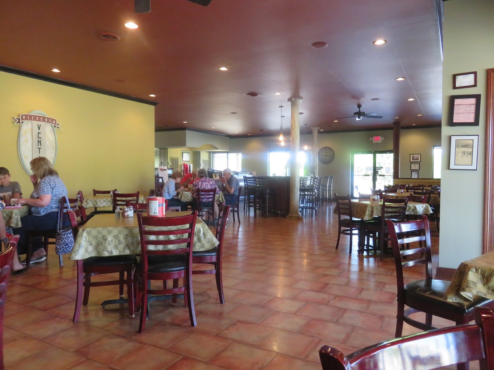 Big Daddy Dave Pizzeria Venti Vonore Tennessee