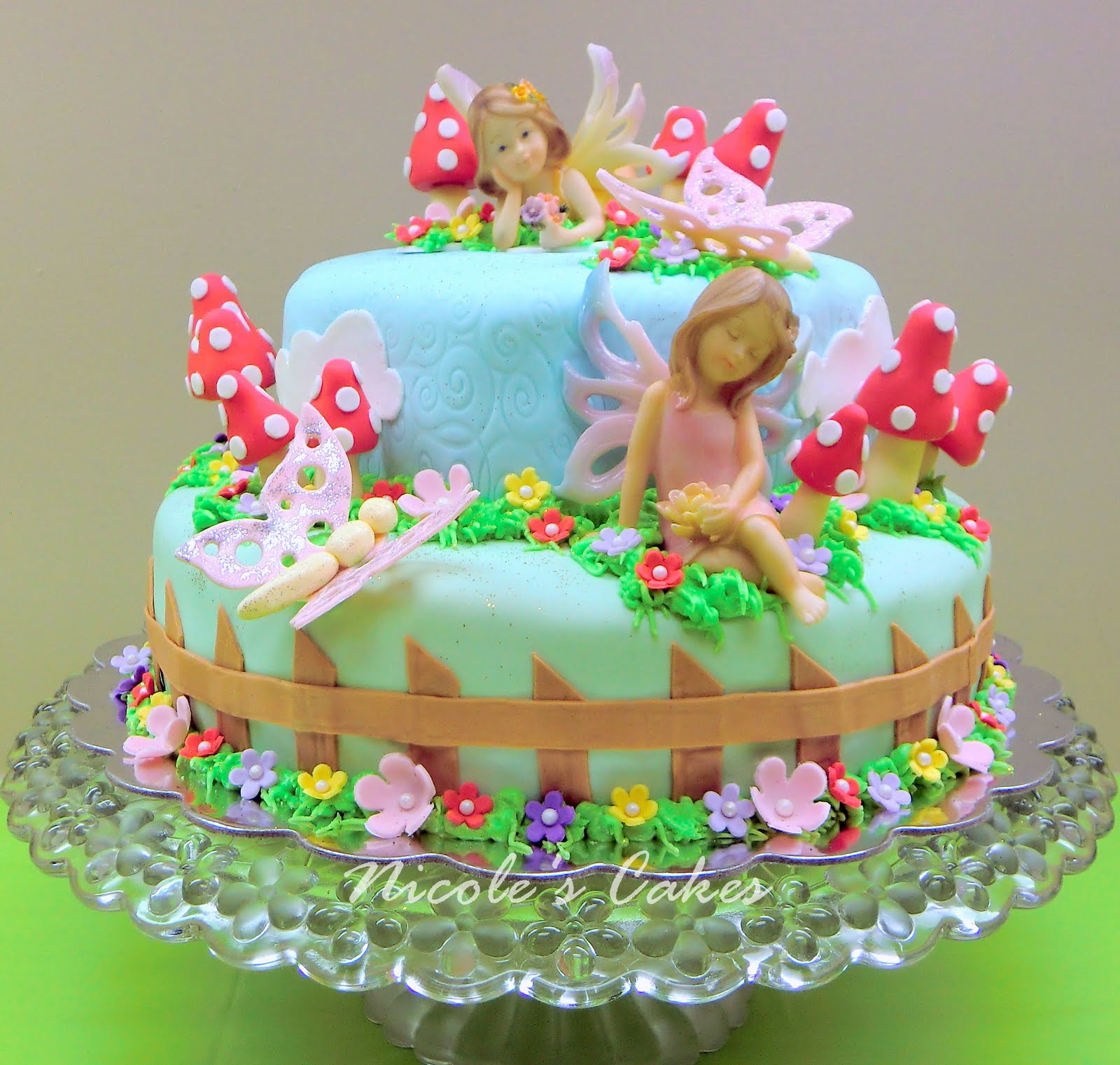 Confections, Cakes & Creations! A Fairy Garden Cake!