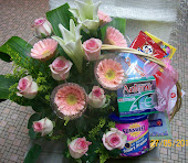 Hamper with Lilies & Roses