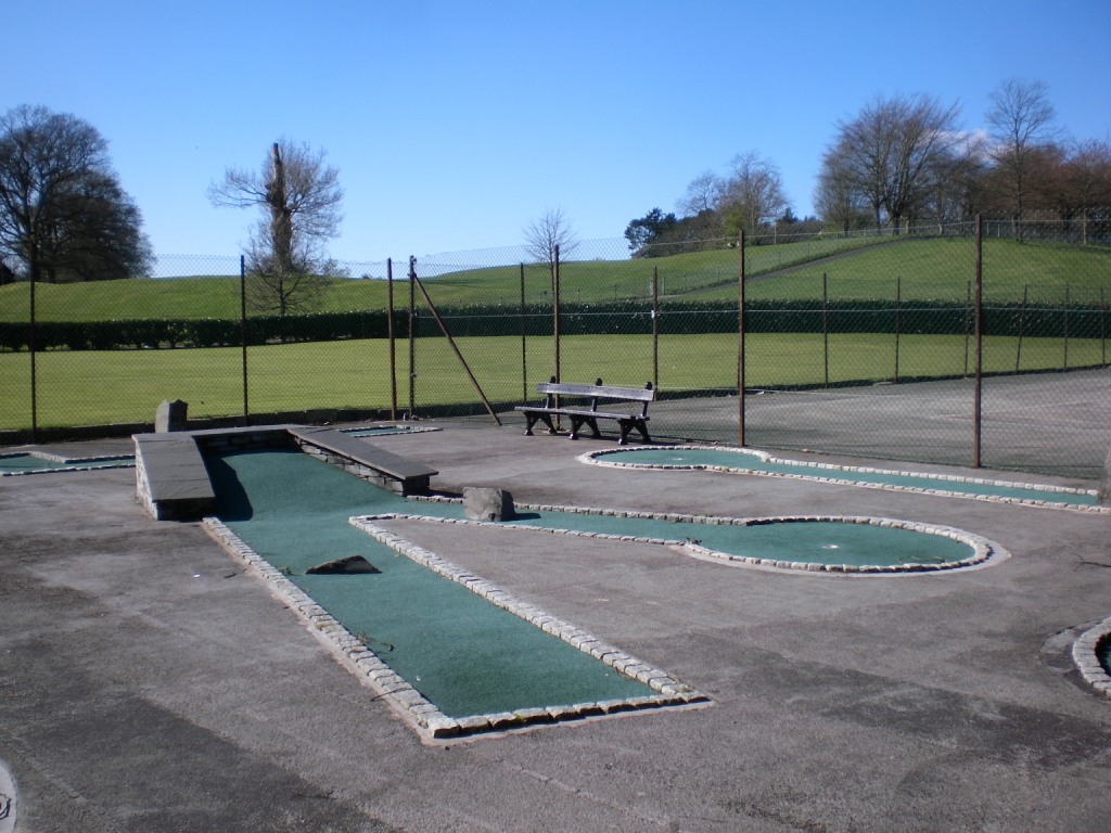 The Ham and Egger Files Minigolf courses at The Glebe in Bownesson